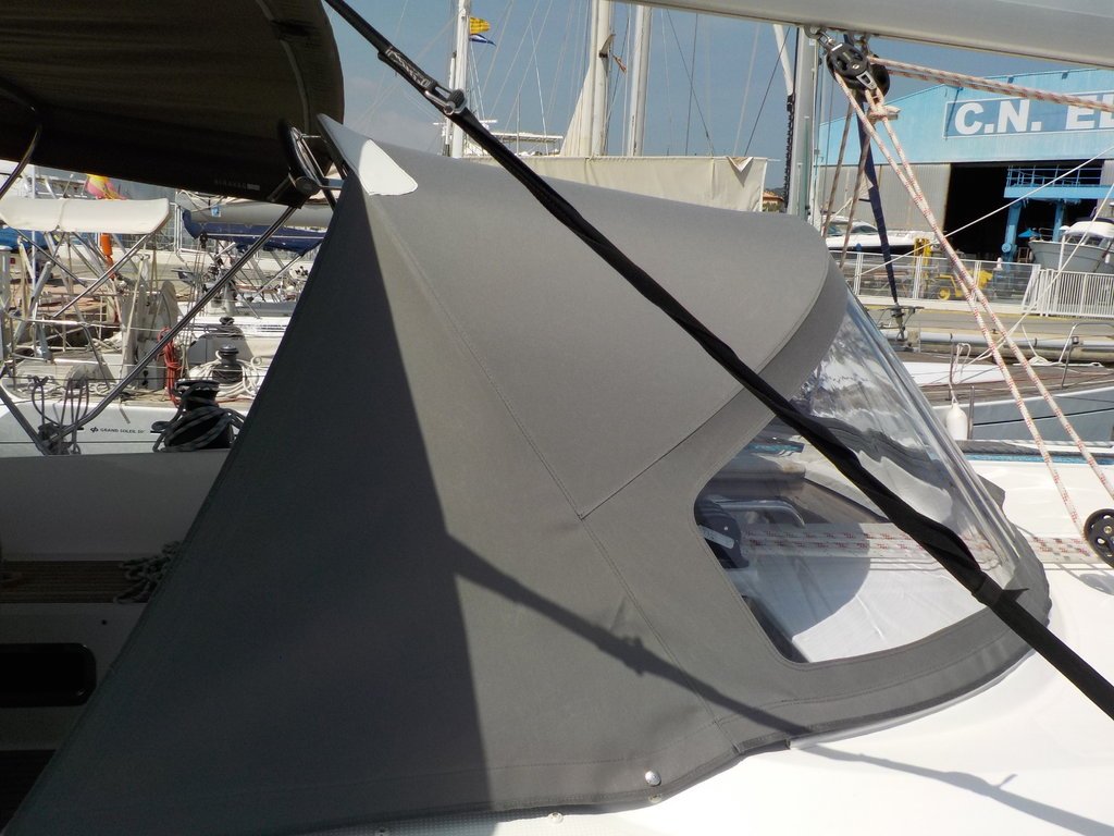 Sprayhood For 2014 Cruiser 46