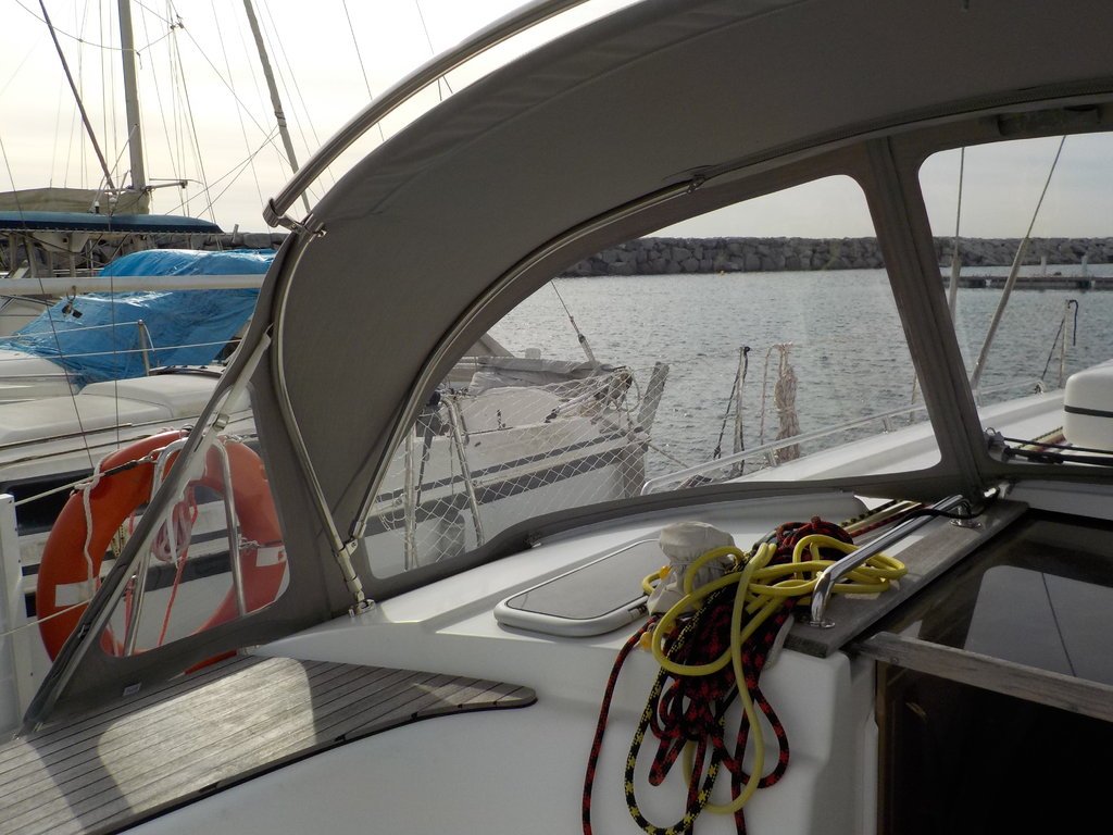Sprayhood For Cruiser 44