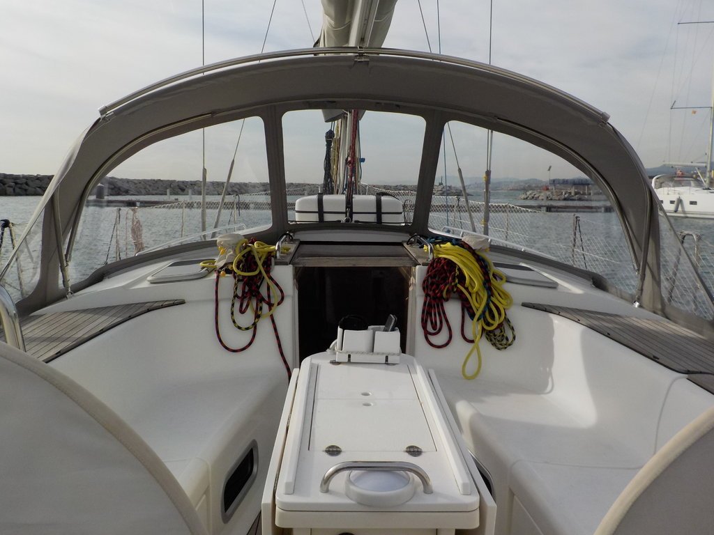 Sprayhood For Cruiser 44