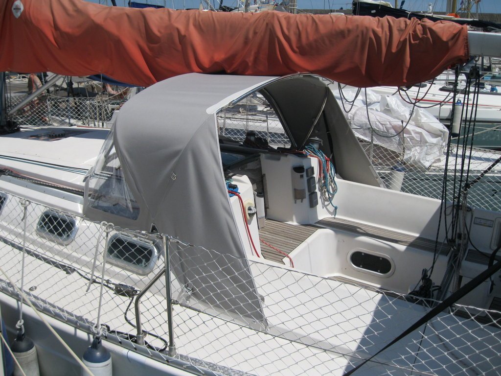 Sprayhood For Sun Fast 36