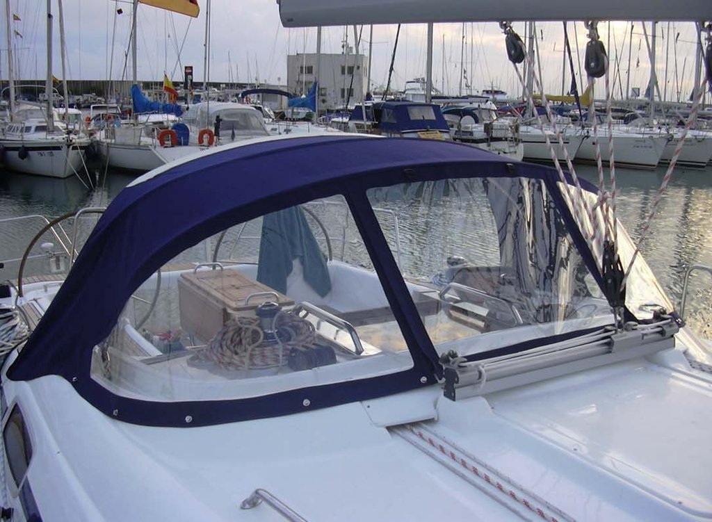 Sprayhood For Cruiser 43 - sprayhoodz.eu