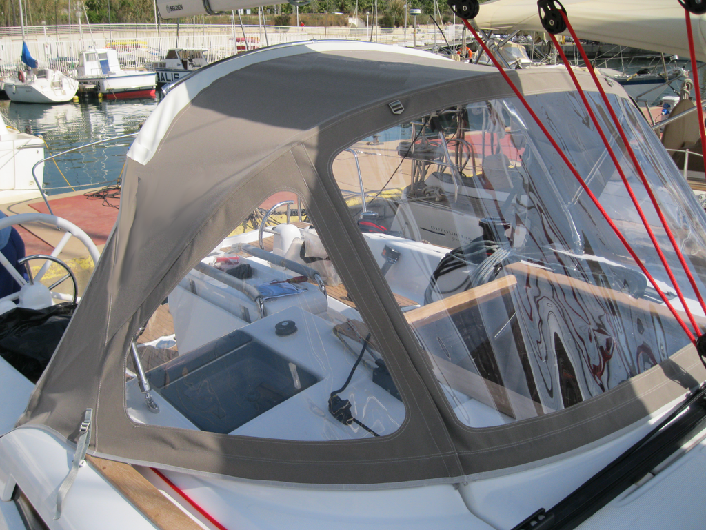 Sprayhood For Sun Odyssey 379