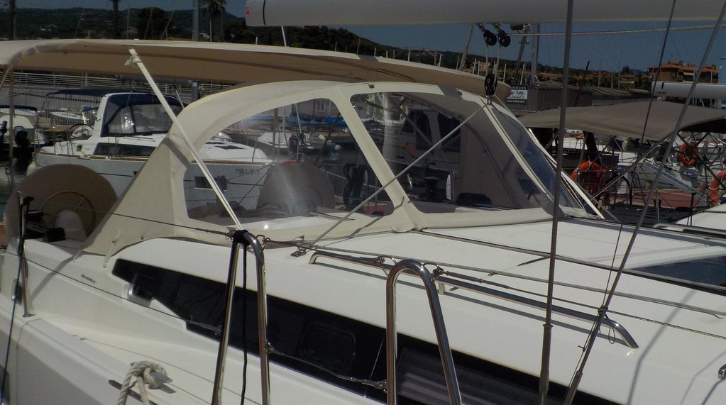 Sprayhood For Sun Odyssey 410