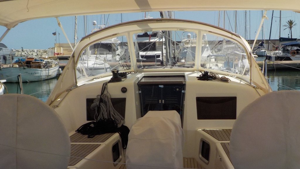 Sprayhood For Sun Odyssey 410