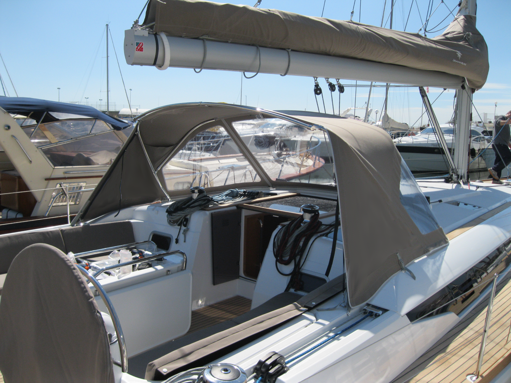 Sprayhood For Sun Odyssey 509